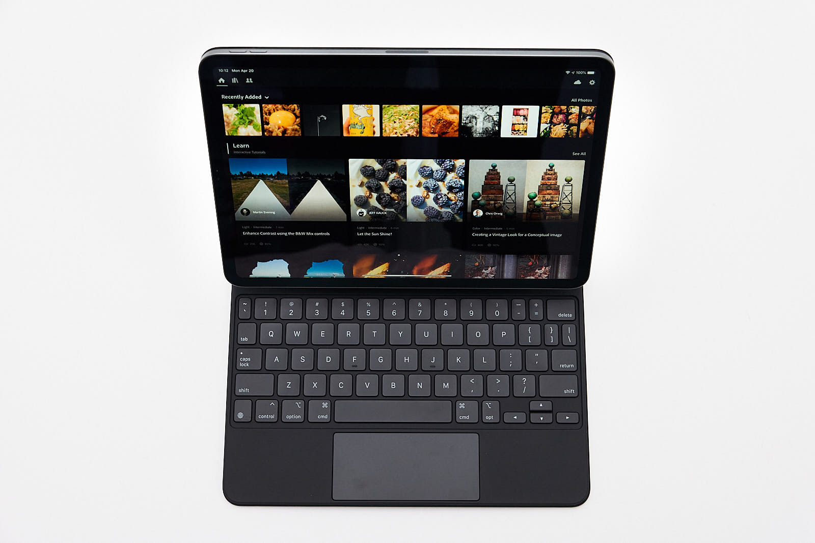 使う人を選ぶアップル製品。iPad Pro「Magic Keyboard」 | SATYOUTH